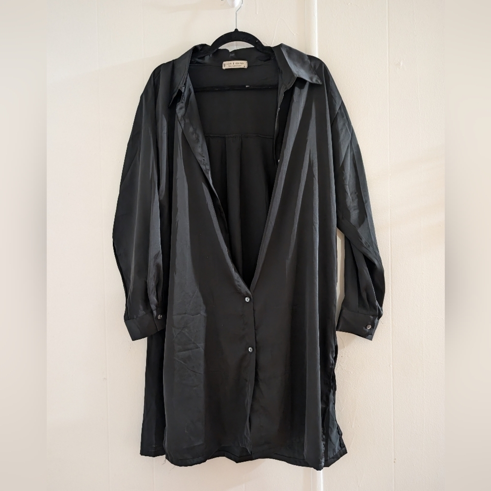 Jon & Anna Black Aesthetic Top Dress